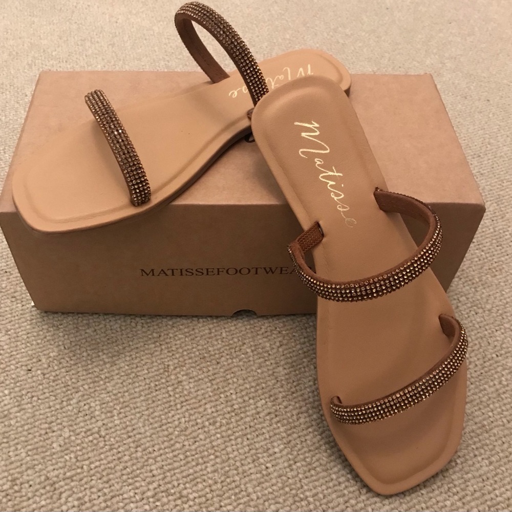 Matisse Bronze Proposal Sandal, size 8M